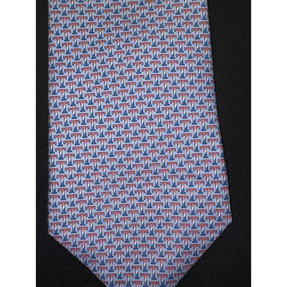 Vineyard‎ Vines Taft School Themed Men's Necktie 59
